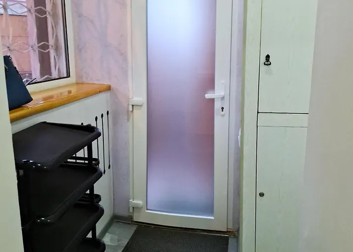 House On Yakornyy Lane *