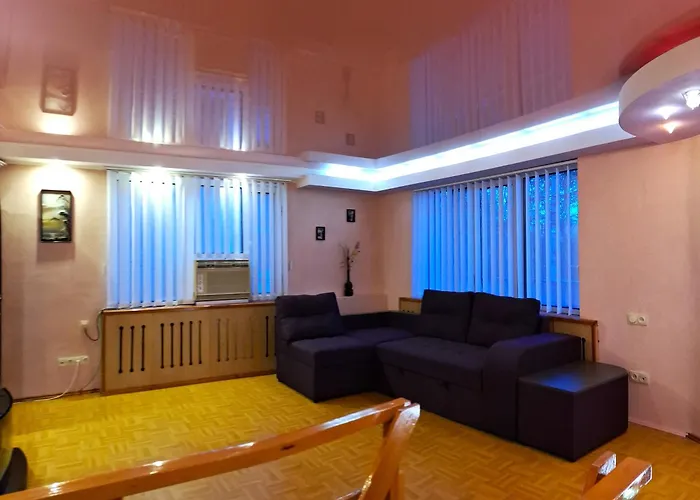 House On Yakornyy Lane אודסה