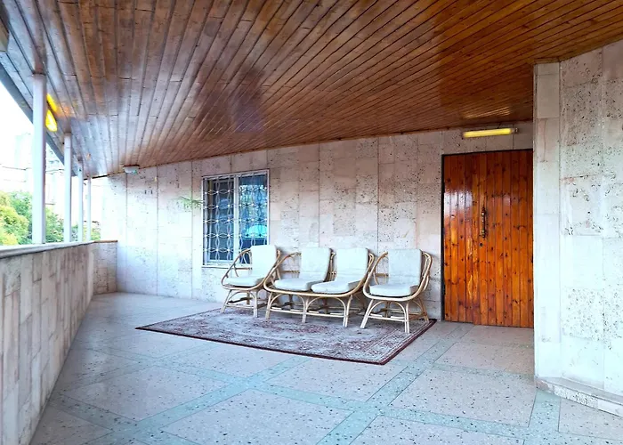 בית נופש House On Yakornyy Lane